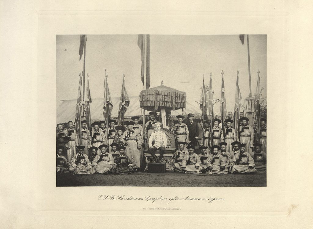 Дары С.В.Фоминой ГТБ сегодня хранятся в подсобном книжном фонде Центра визуальной информации РГБИ.