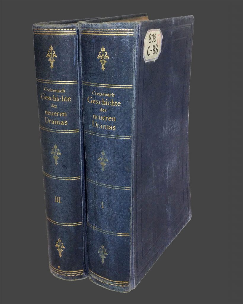 Creizenach, W. Geschichte des neueren dramas. 2-е изд. Halle: Niemeyer, 1911-1923. B. 1: Mittelalter und fruhrenaissance. Mittelalter und fruhrenaissance. 1911. B. 3. Teil 2: Renaissance und reformation. 1923. Из фондов РГБИ.
