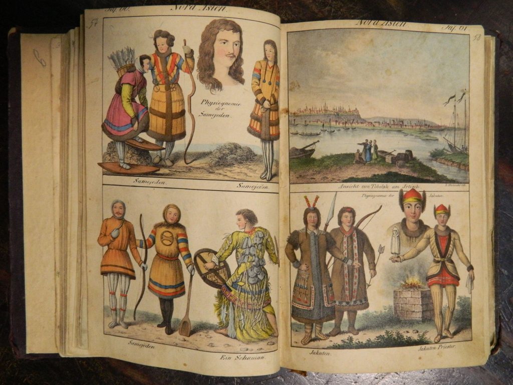 Коллекционные альбомы московских костюмерных мастерских Петра Пинягина и Алексея Талдыкина. Дар С.И.Зимина. Из фондов РГБИ.